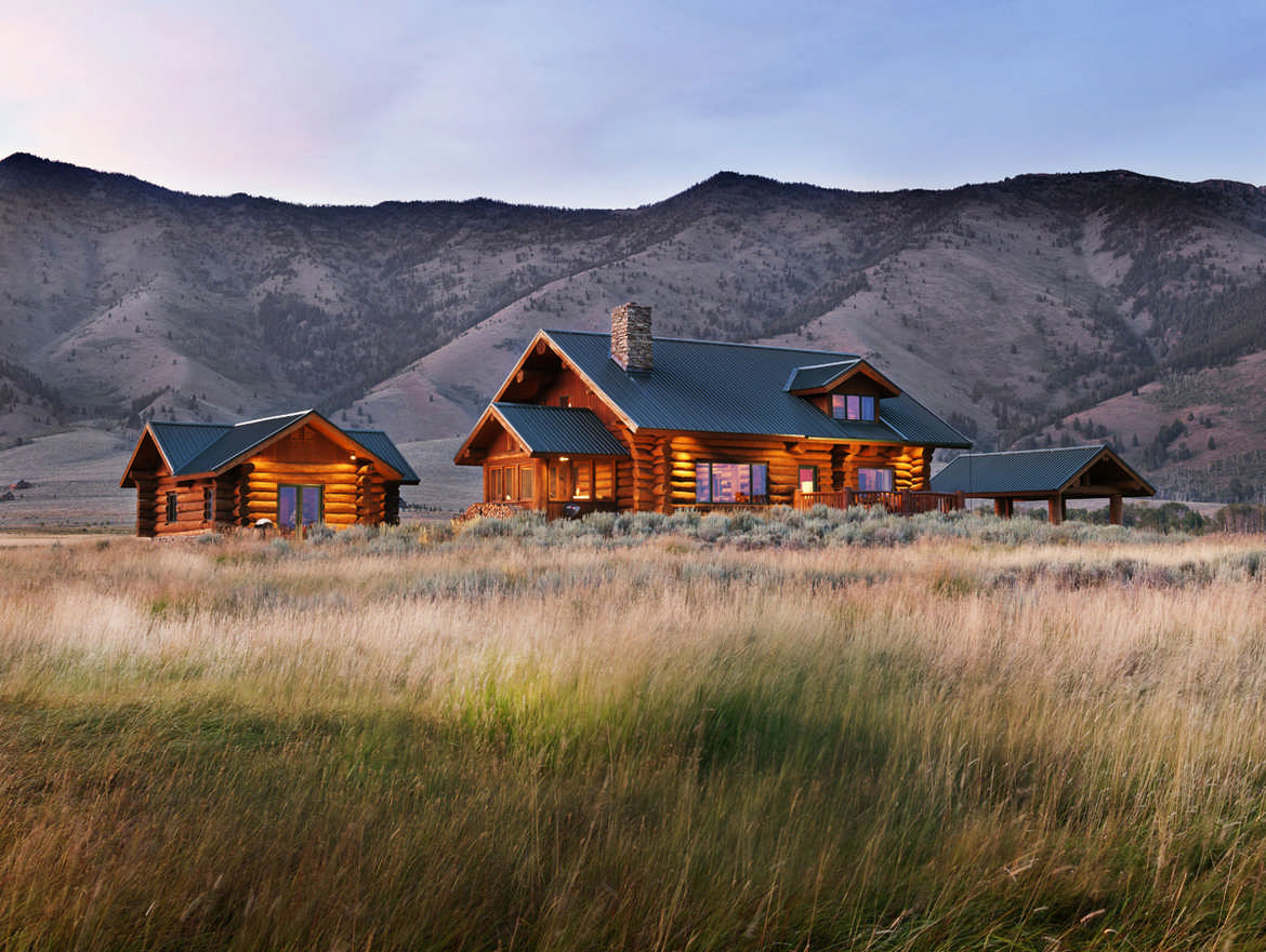 The Essentials For a Romantic Log Cabin Retreat