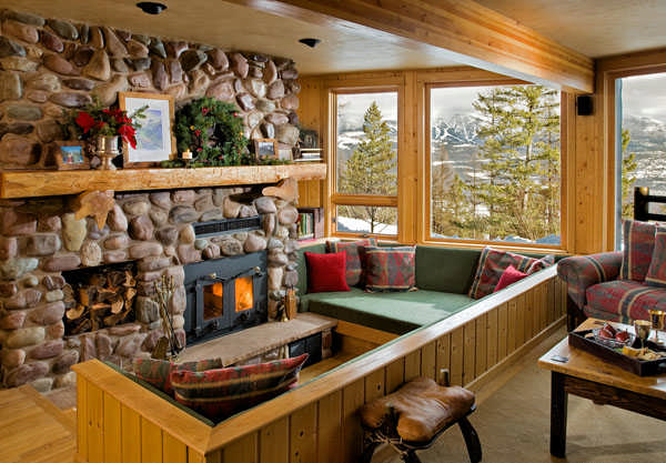 Log Home Remodel Ski Style On The Lower Level A Lodge Pit With Daybed Is Favorite Family Gathering Place After Day Slopes